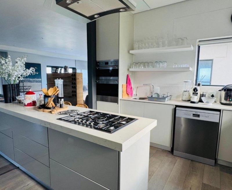 5 Bedroom Property for Sale in Pinnacle Point Golf Estate Western Cape